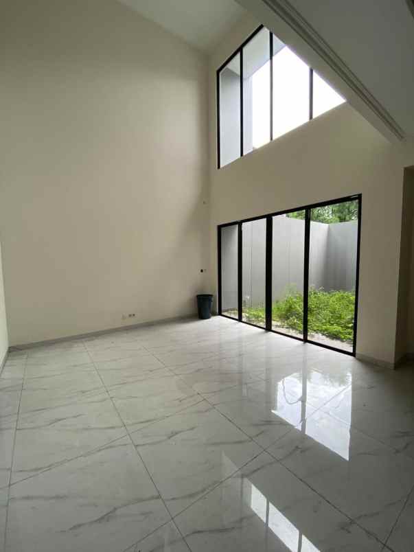 dijual rumah suvarna padi cluster meranti