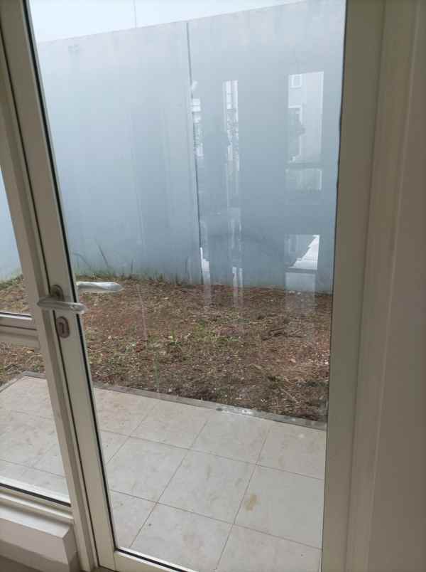 dijual rumah suvarna sutera cluster chiara