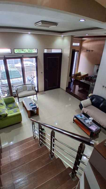 dijual rumah taman pulo asem penggilingan