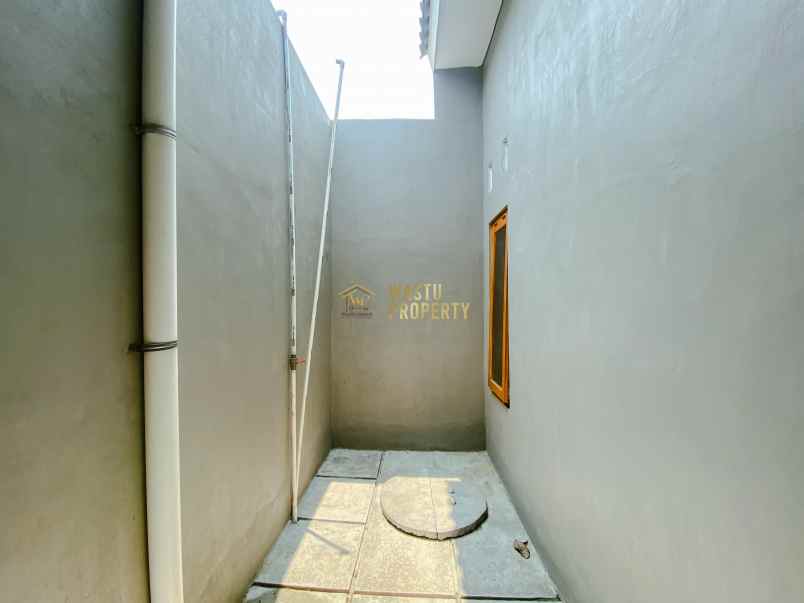 dijual rumah tamanmartani kec kalasan