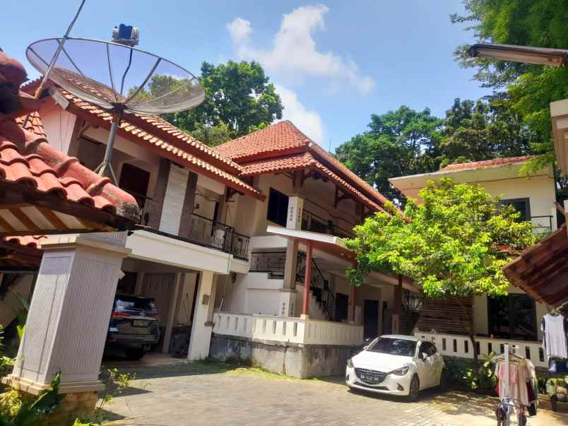 dijual rumah telaga bodas