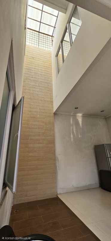 dijual rumah the green bsd