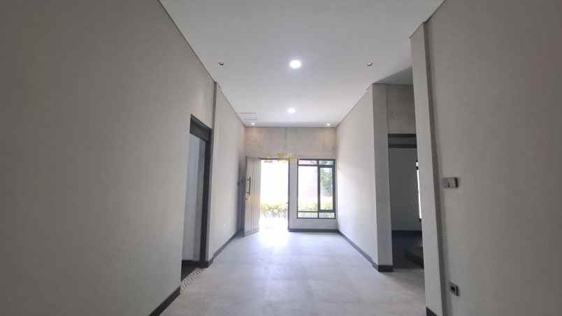 dijual rumah tirtomartani