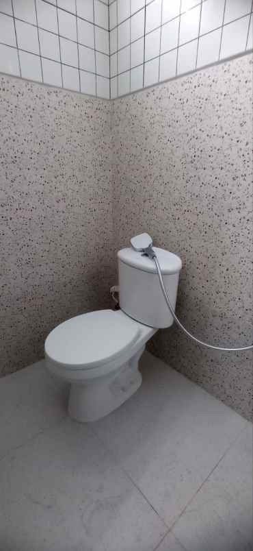 dijual rumah utan kayu