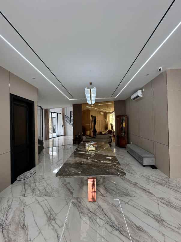 dijual rumah veteran bintaro