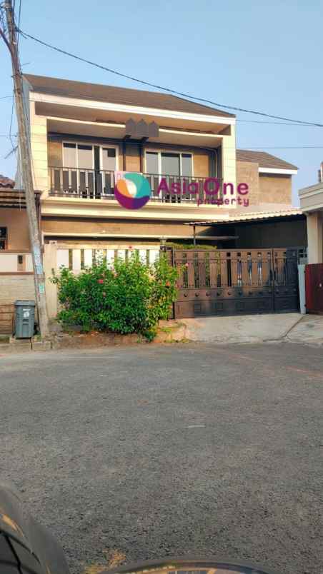 dijual rumah villa melati mas