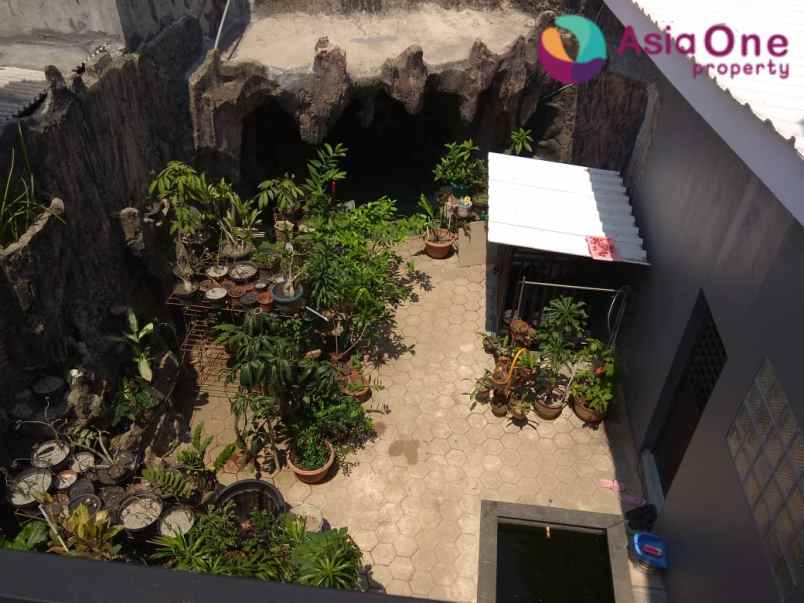 dijual rumah villa melati mas