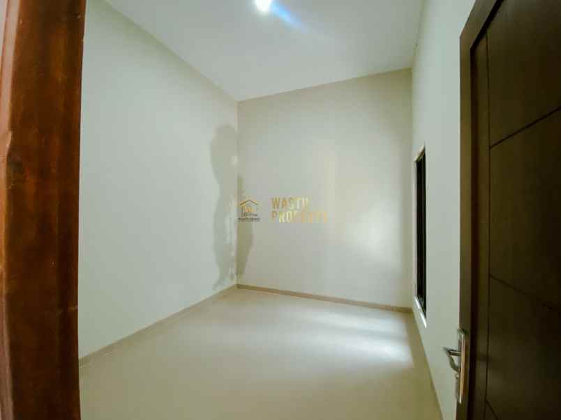 dijual rumah wedomartani ngemplak