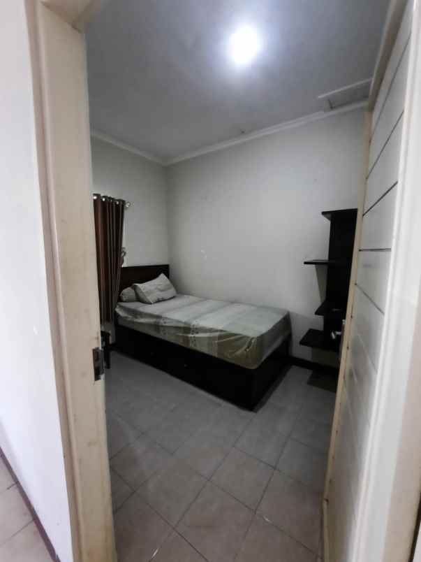 dijual rumah wirokerten