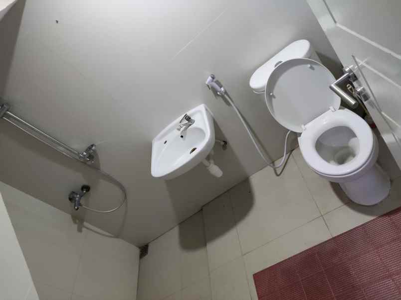 dijual rumah wisata semanggi