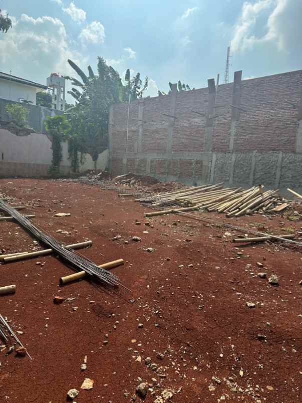 dijual tanah dekat transmart cilandak