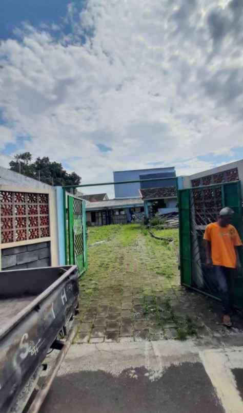 dijual tanah jl gedung batu sampokong