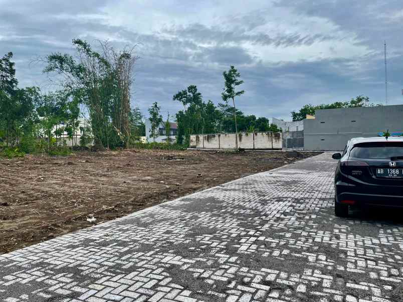 dijual tanah jl kaliurang