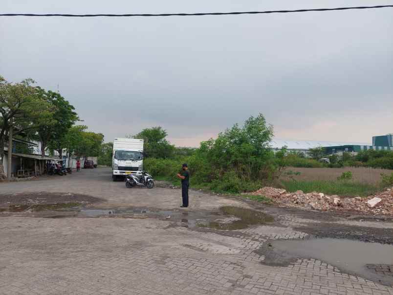 dijual tanah jl raya tambak osowilangun