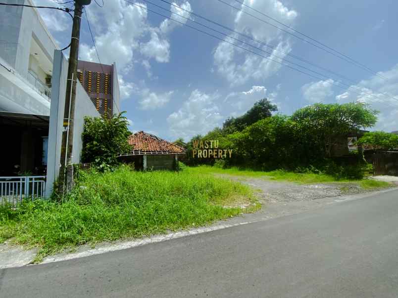 dijual tanah purwomartani kalasan