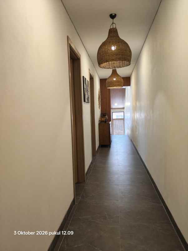 dijual villa kemenuh sukawati bali