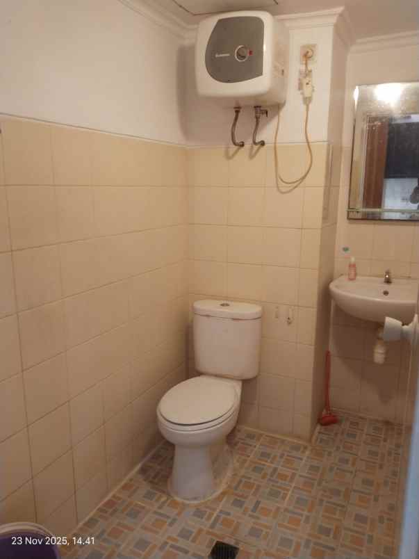 disewakan apartemen darmo permai iii