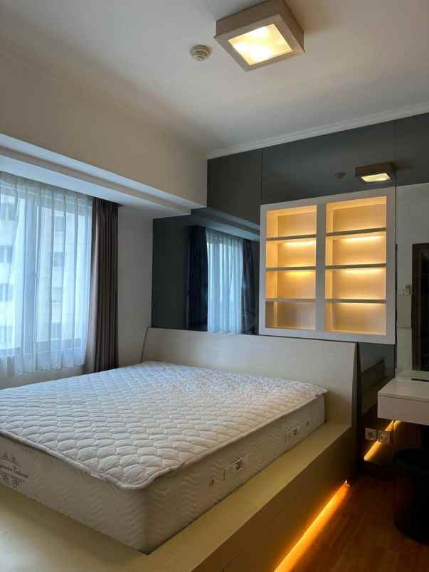 disewakan apartemen pakuwon indah lontar