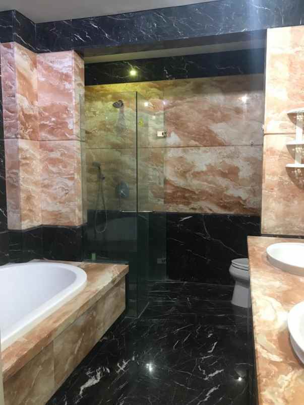 disewakan apartemen pantai mutiara pluit