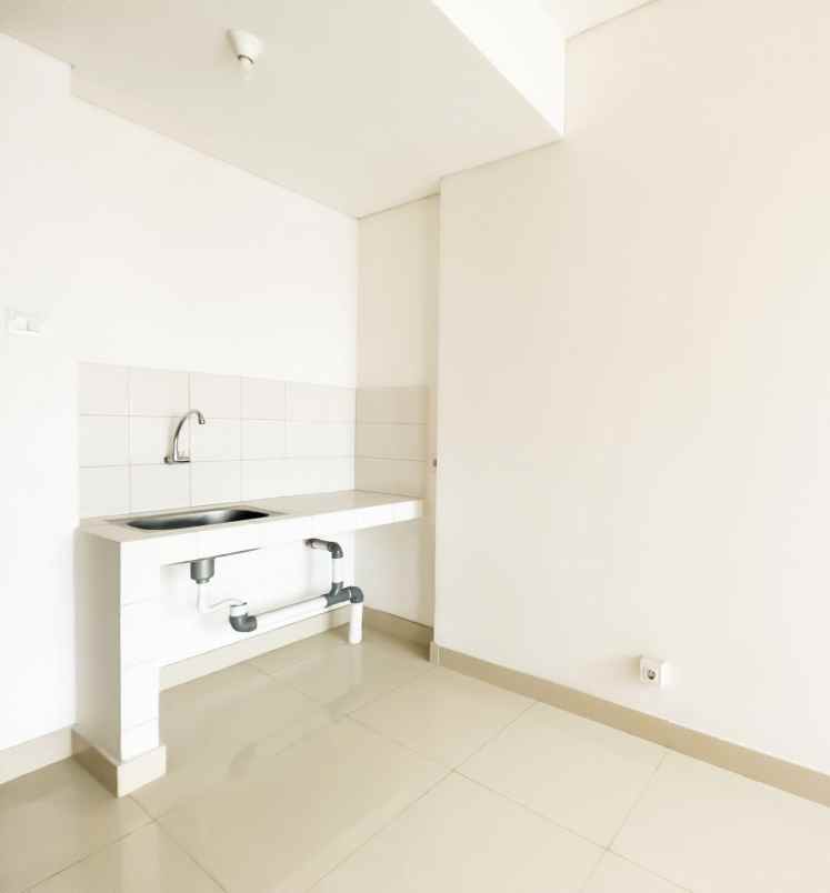 disewakan apartment 2br unfurnished di bekasi