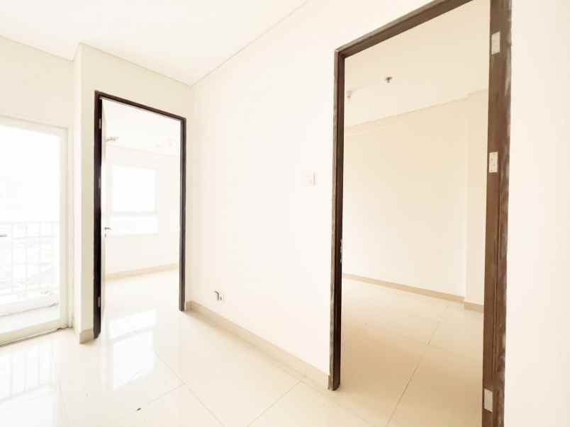 disewakan apartment 2br unfurnished di bekasi