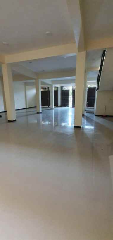 disewakan ruko di batu