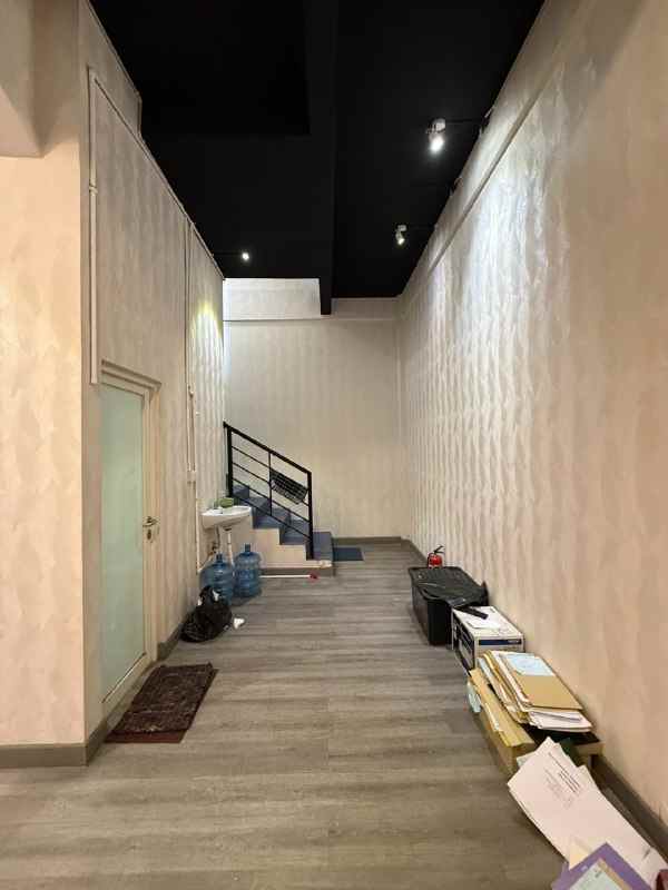 disewakan ruko gudang kantor dharmahusada