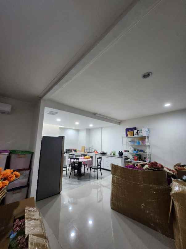 disewakan ruko gudang kantor sedayu city