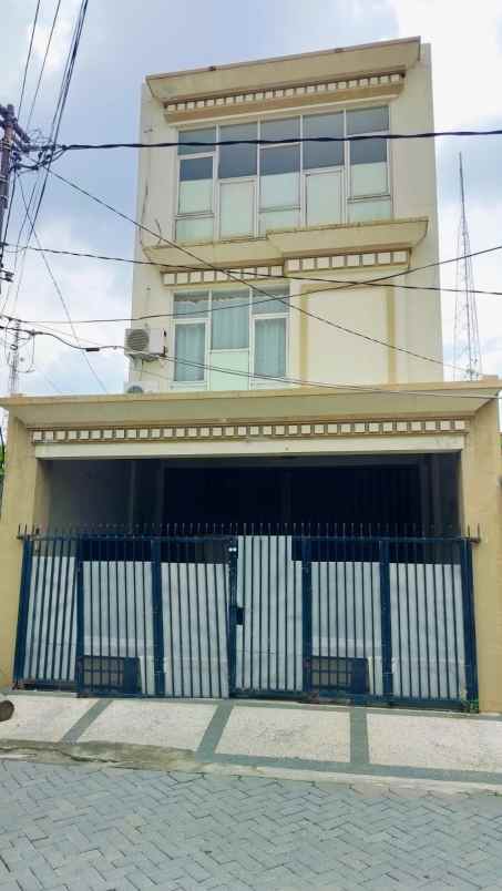 disewakan ruko gudang kantor simpang darmo permai