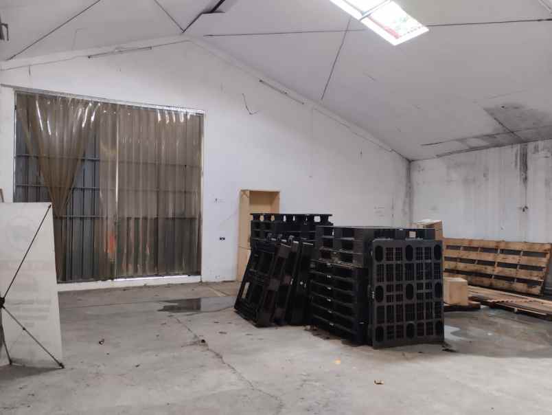 disewakan ruko gudang kantor teluk purwokerto selatan