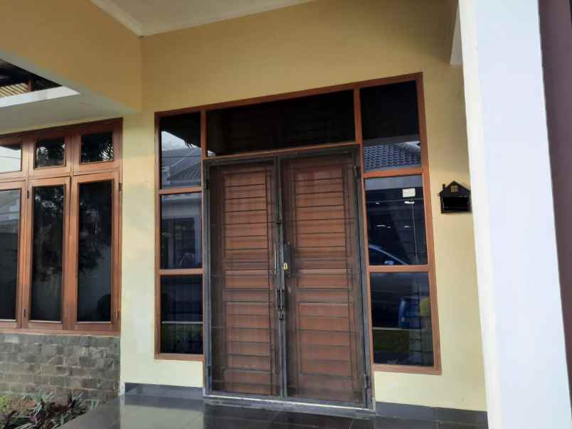 disewakan rumah arcawinangun