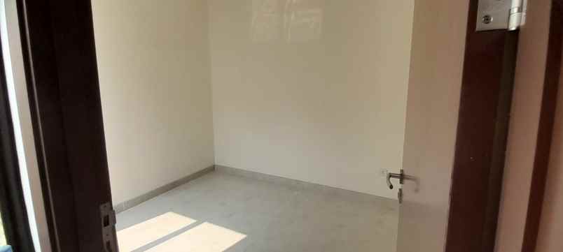 disewakan rumah cluster grandura lavon