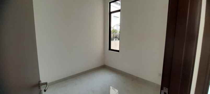 disewakan rumah cluster grandura lavon