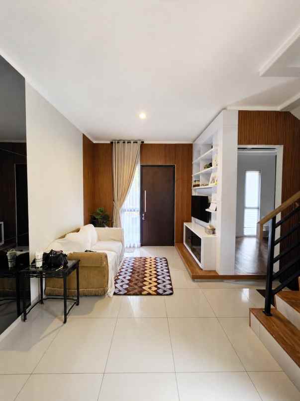 disewakan rumah cluster magenta the