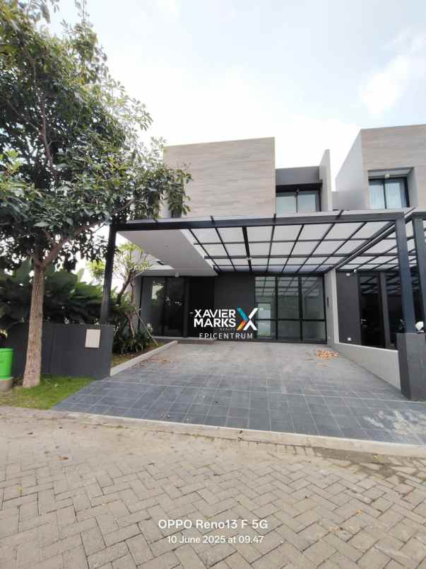 disewakan rumah di pelican hill type montana citraland