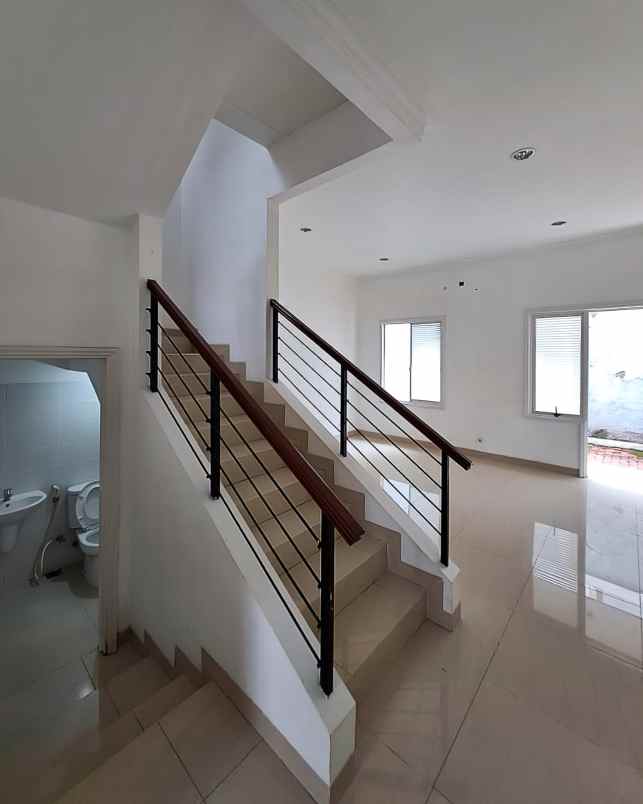 disewakan rumah gading serpong pondok