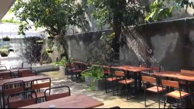 disewakan rumah jalan raya jemursari