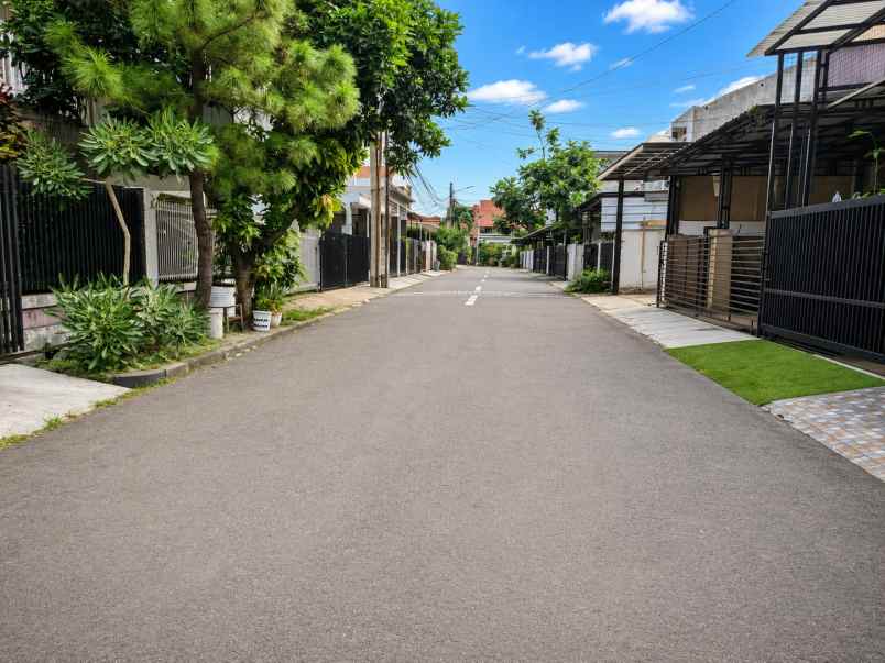 disewakan rumah komplek setra dago