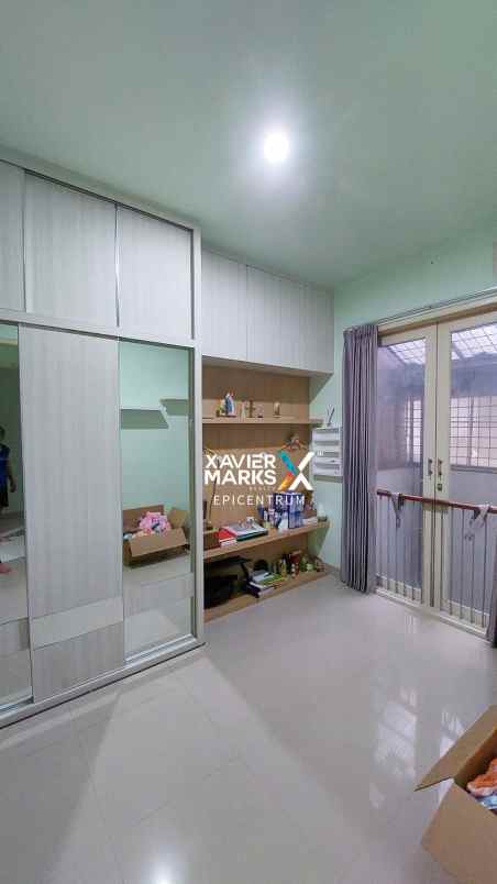 disewakan rumah minimalis di pantai mentari bagus