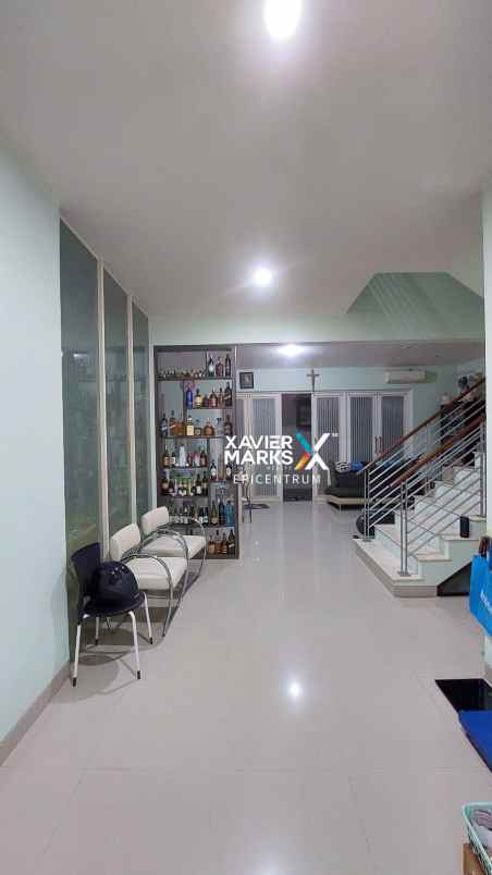 disewakan rumah minimalis di pantai mentari bagus