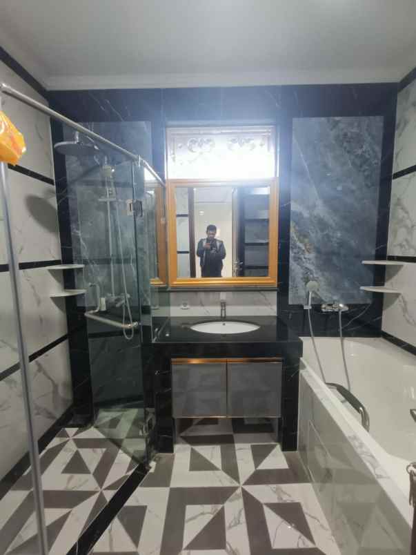 disewakan rumah pondok indah