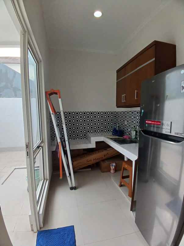 disewakan rumah suvarna sutera cluster