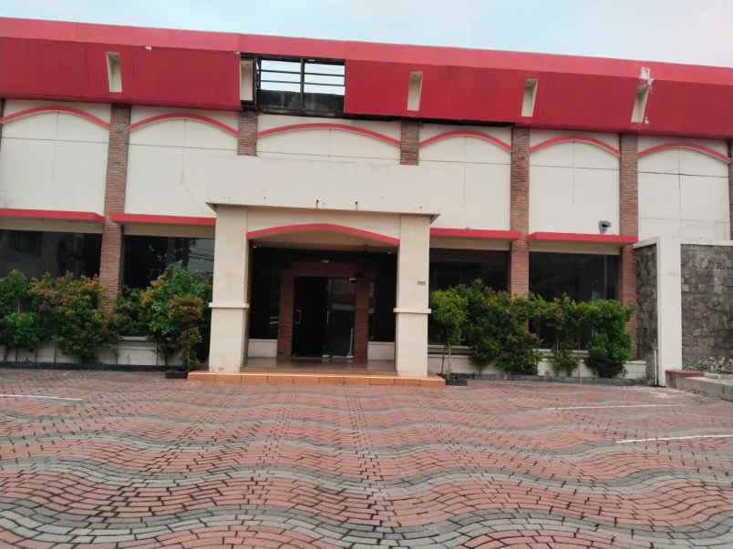 disewakan tempat usaha di surabaya