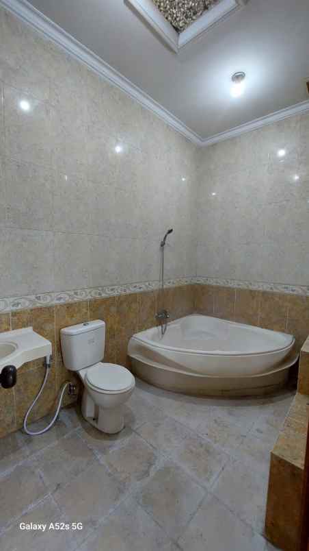 for sale rumah premium mekarwangi bandung