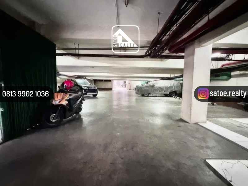 gedung kantor komersial 4 lantai di gondangdia menteng