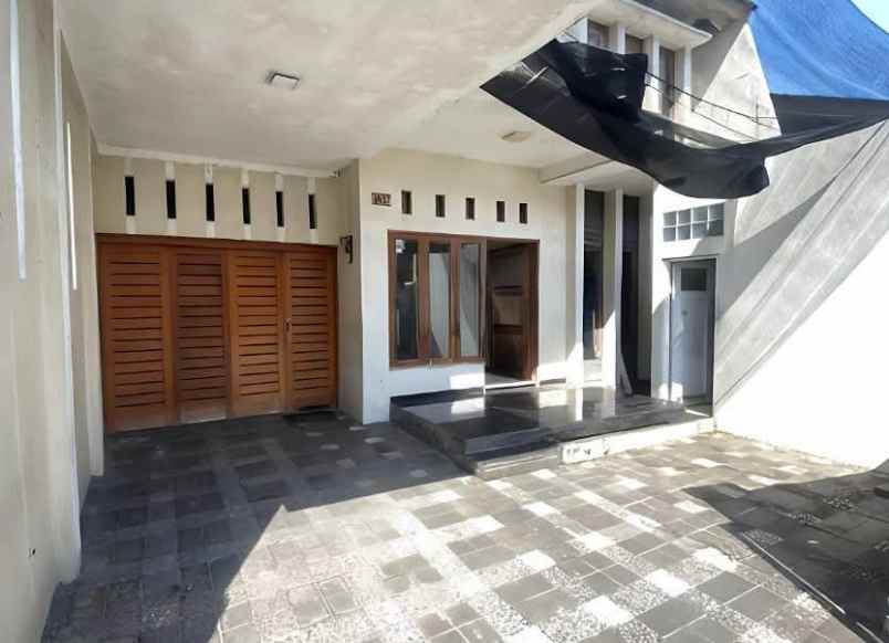 harga turun dijuwal rumah 2 lt tengah kota