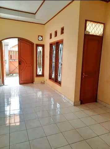 jl perintis 1 lantai reni tampubolon