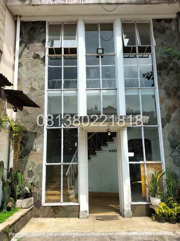 jual bangunan lama di dago bandung