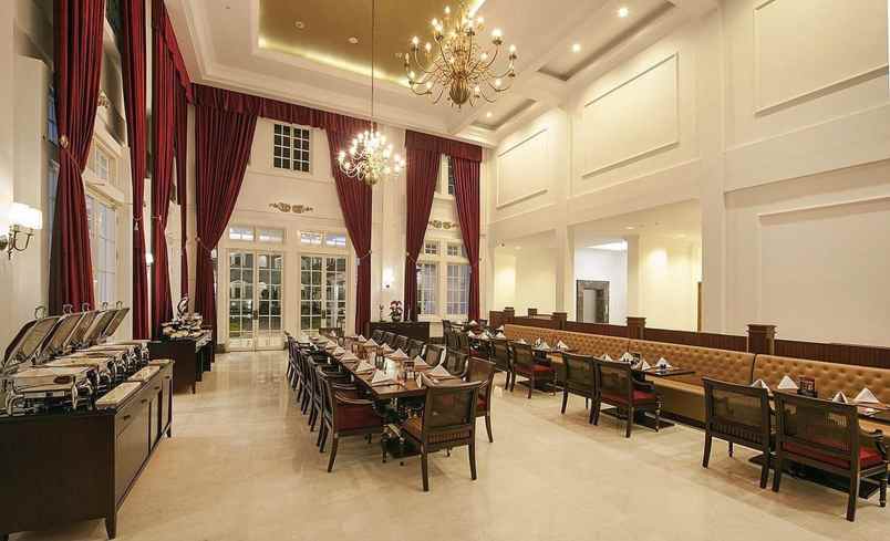 jual hotel aktif bagus kawasan karangboyo blora