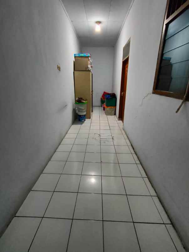 jual rumah bentuk ruko
